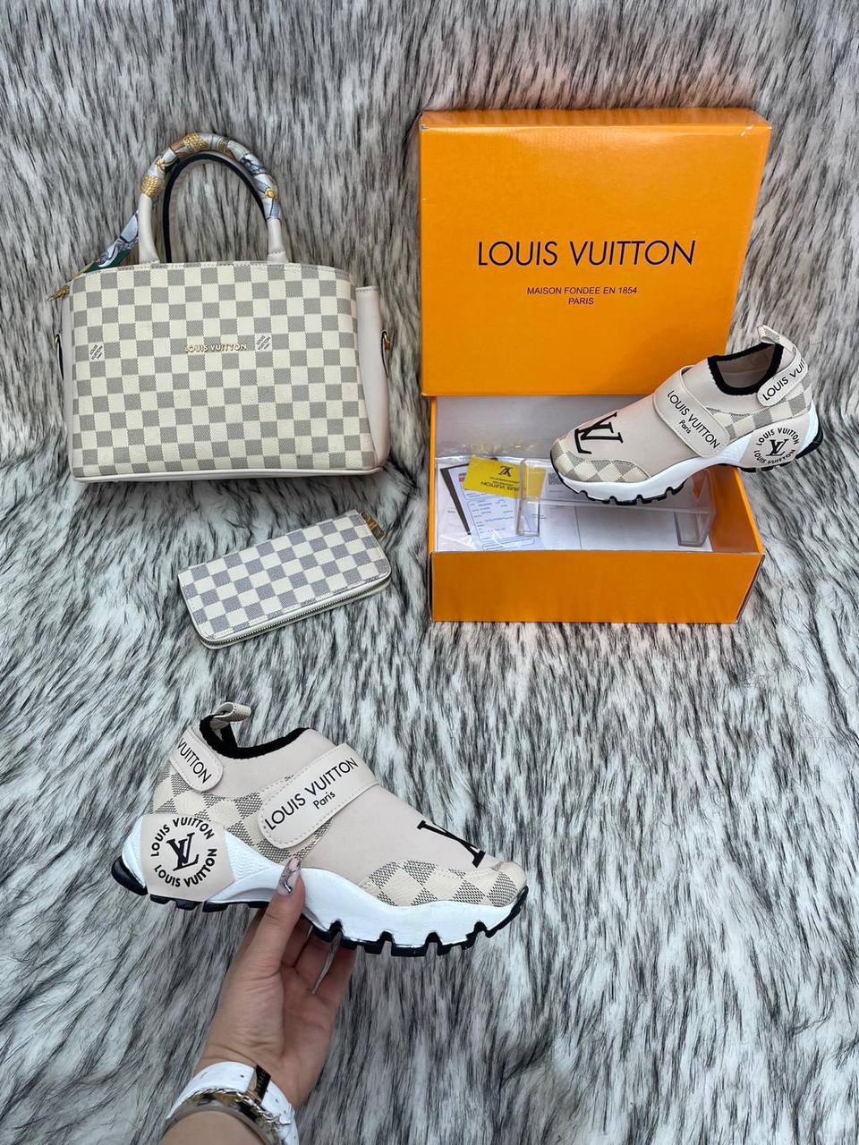 LV COLLECTIONS - HATIM COLLECTIONS  Louis vuitton shoes heels, Louis  vuitton shoes, Louis vuitton bag outfit